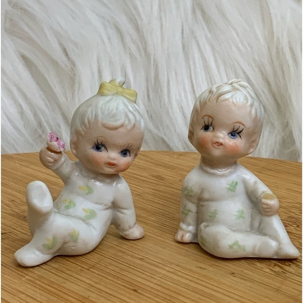 UCGC Vintage Piano Babies Set of 2 Bisque Porcelain Miniature Made in Taiwan